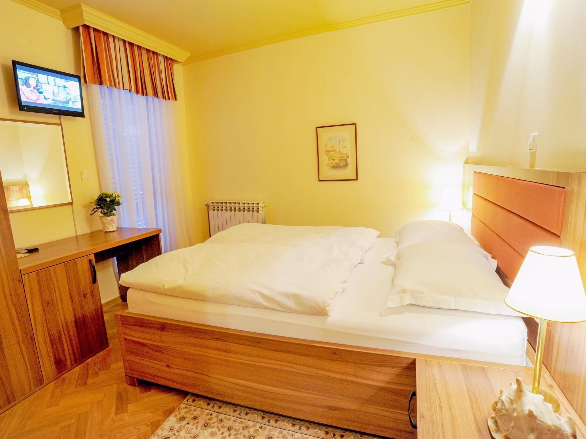 Hotel Marinko Задар Экстерьер фото